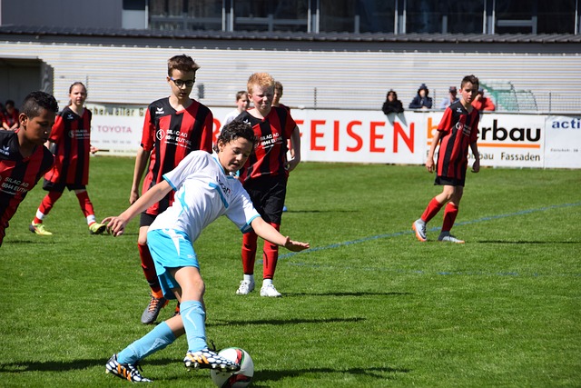 世体:巴里奥斯染红后遭到网暴,西蒙尼等人对他表达支持.