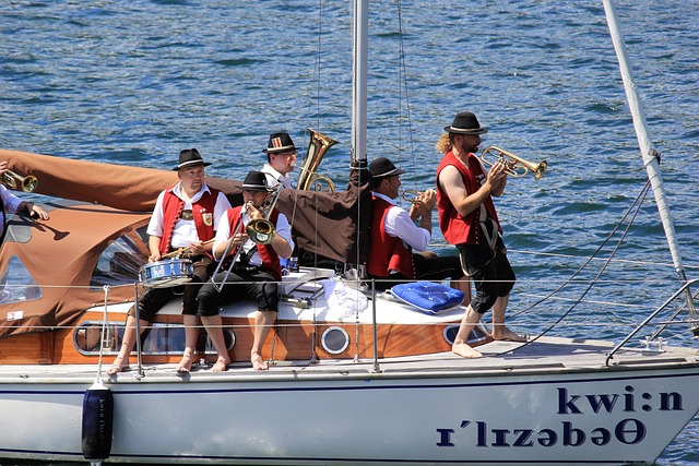 来的故事由 来的故事由